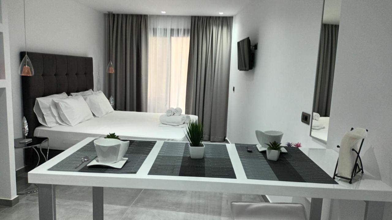 הרקליון Km Luxury Apart Downtown מראה חיצוני תמונה